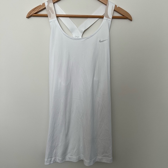 Nike Racerback Workout Top - Picture 2 of 10